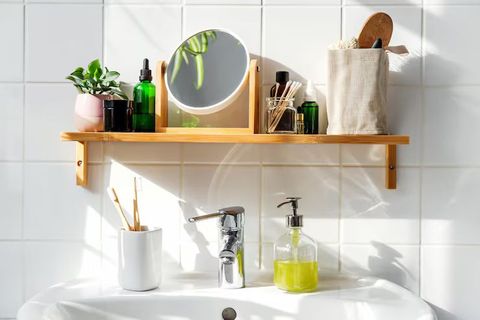 Bathroom Space Hacks Guide: Smart Storage Ideas to Maximize Small Bathrooms Easily