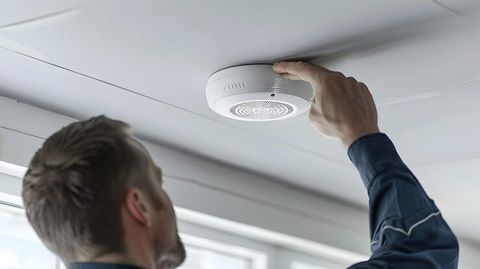 Smoke Detector Checks: Key Insights for Better Performance and Protection